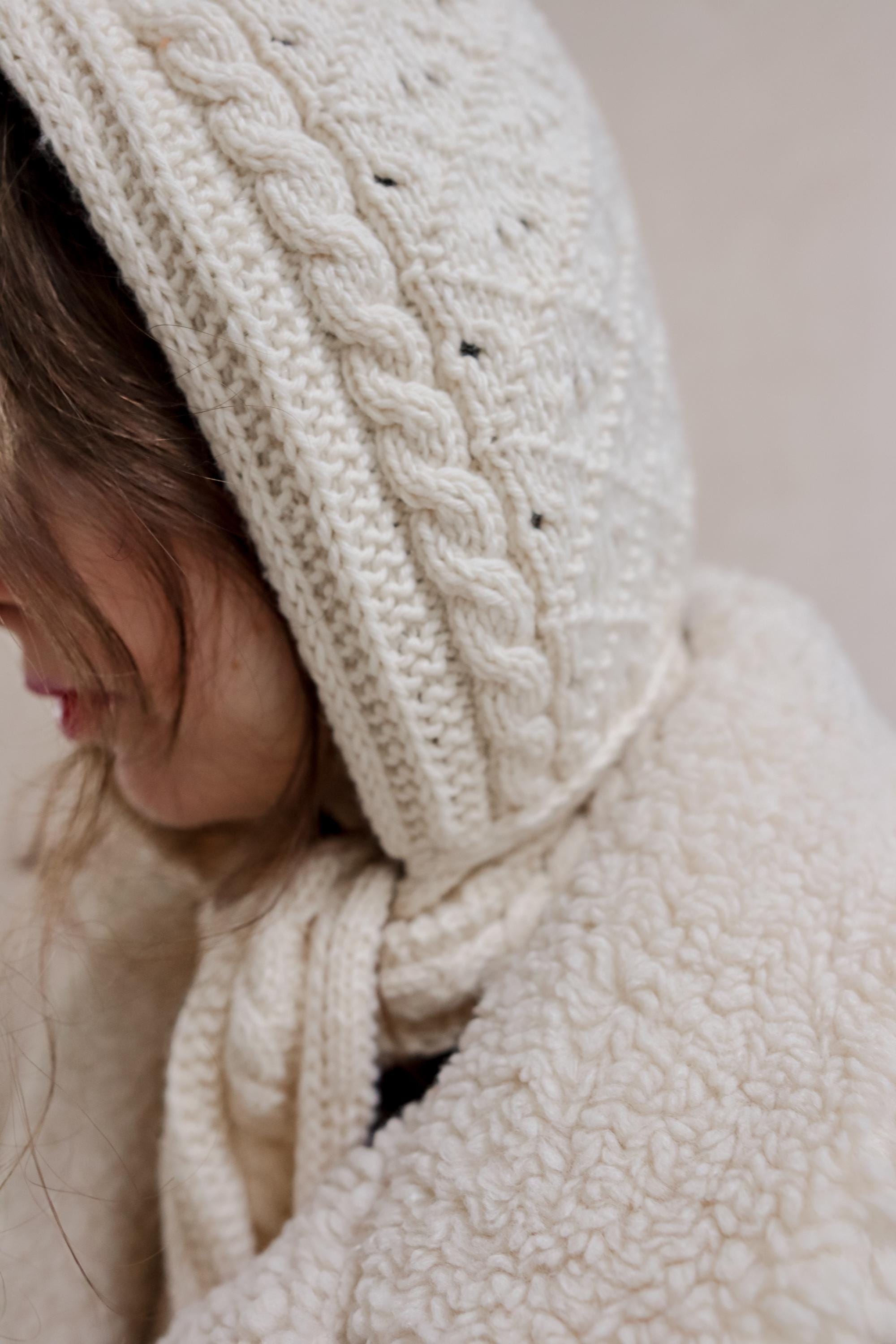 Sadie Snuggle Snood | Knitting Pattern