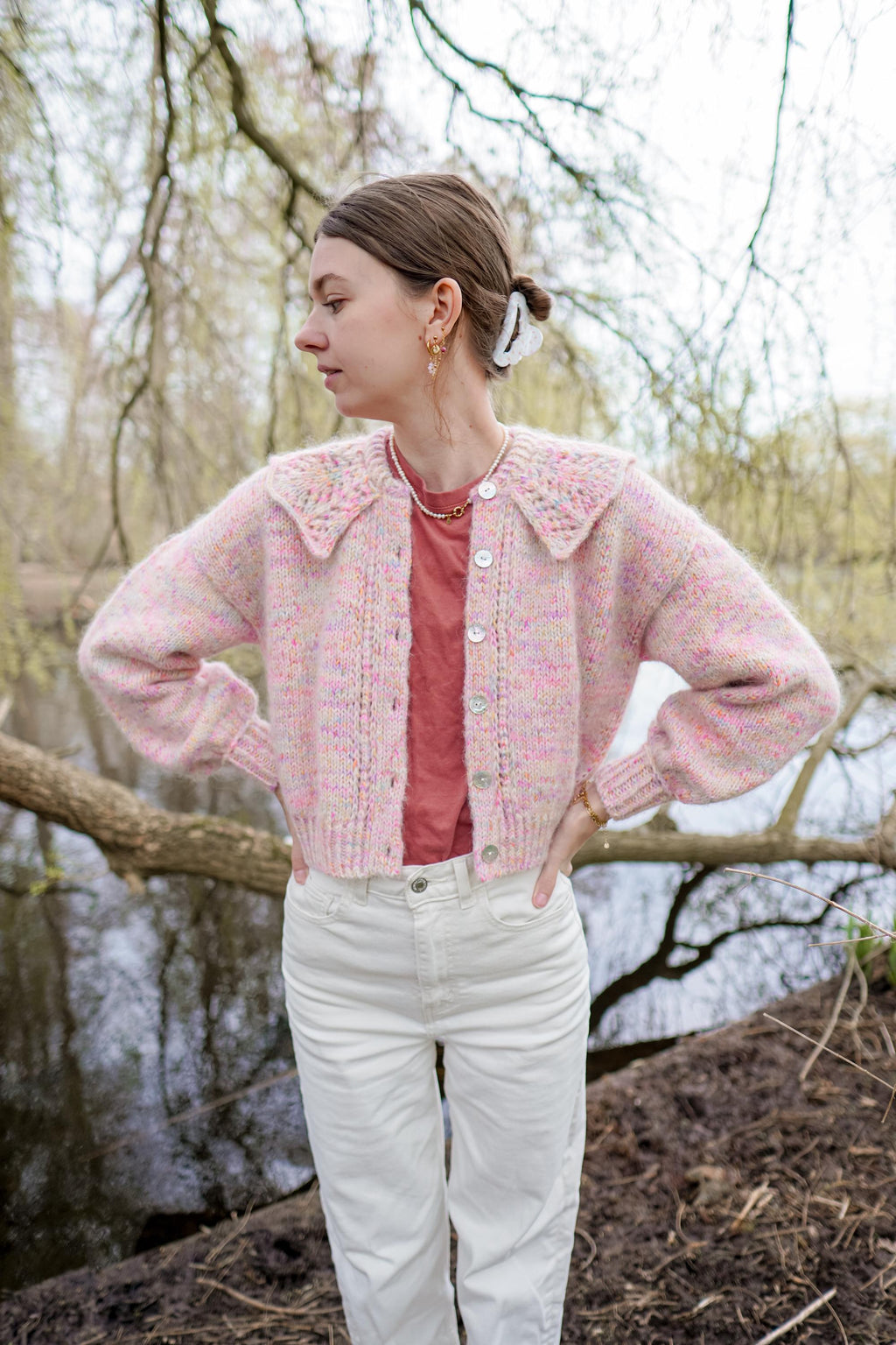 Clara Collar Cardigan | Knitting Pattern