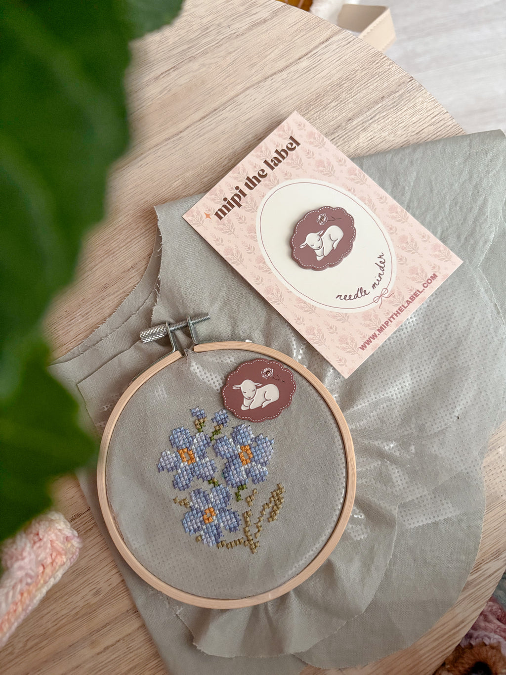 Needle Minder | Little Lamb