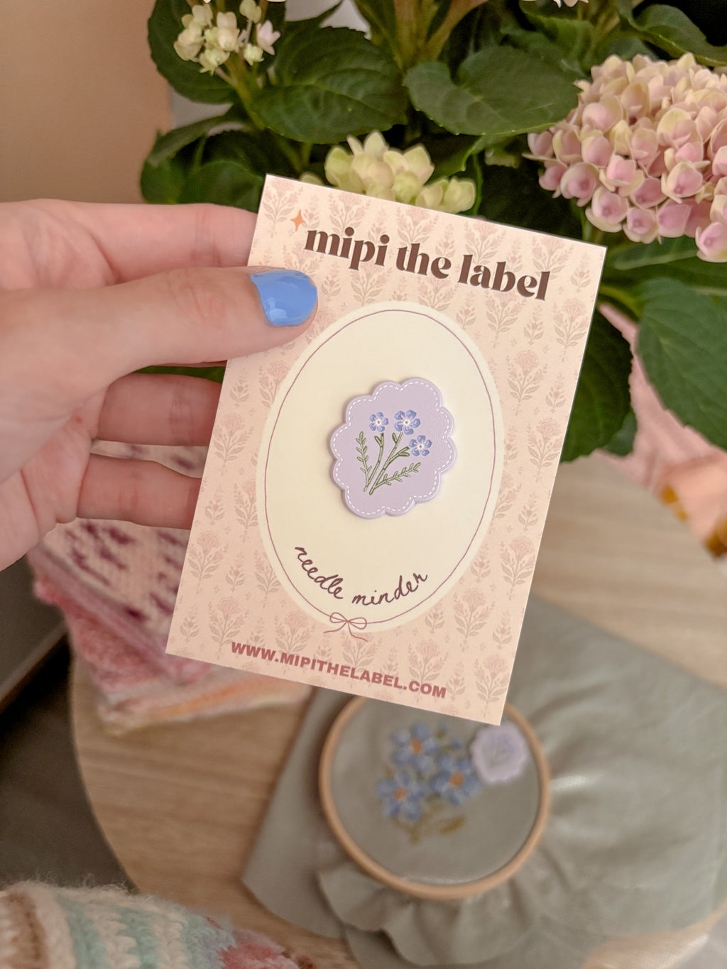 Needle Minder | Flower Bouquet