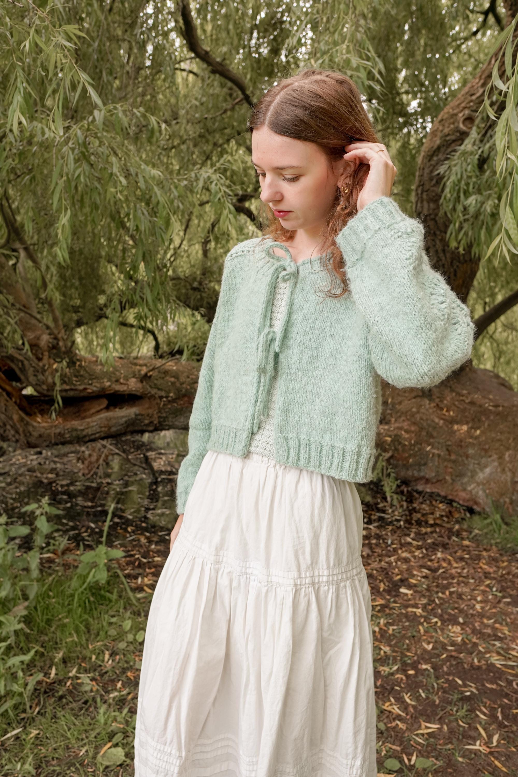 Bambi Bow Cardigan | Knitting Pattern